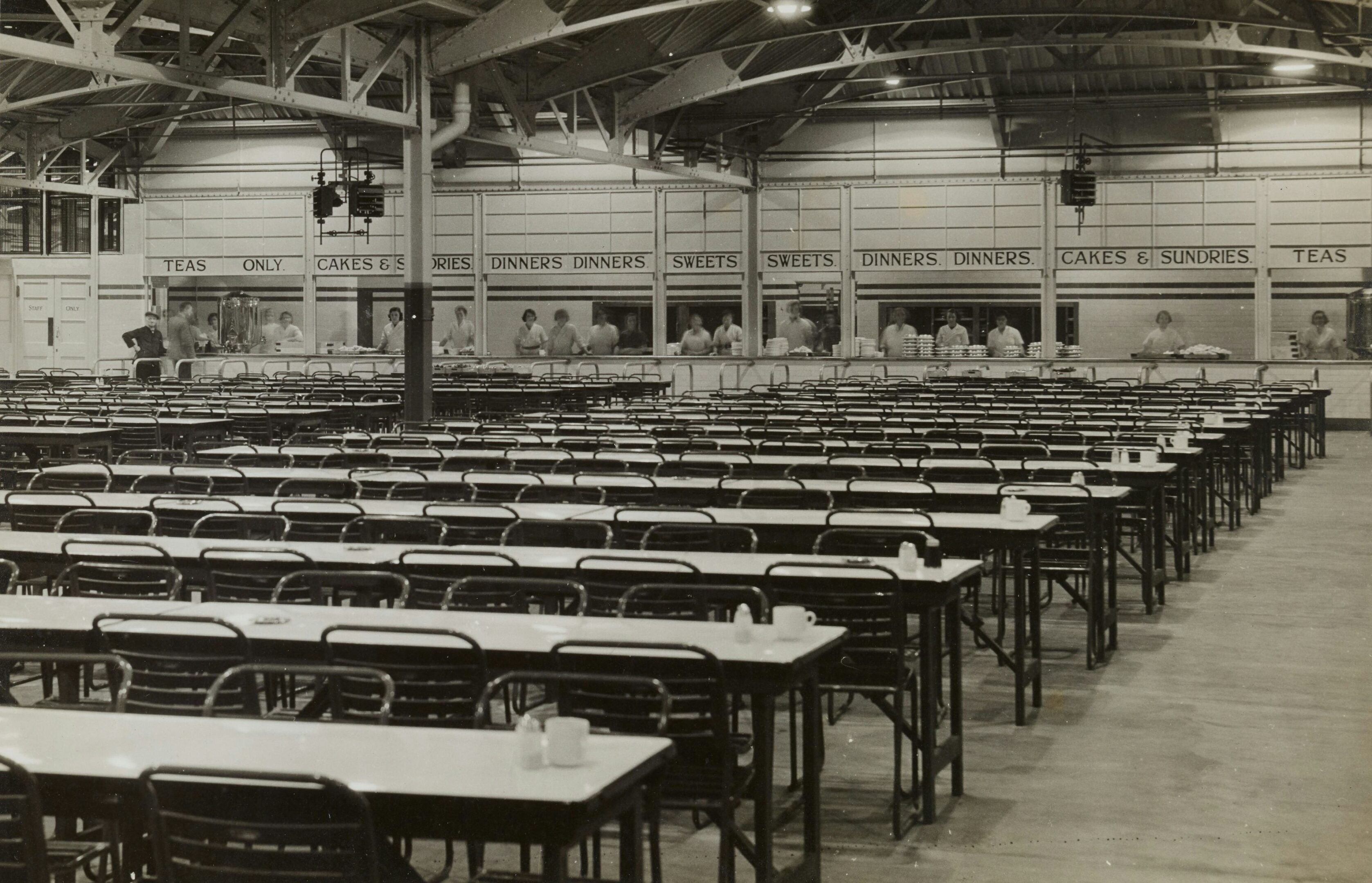 birmingham-museums-trust-5NdSNow6WxA-unsplash